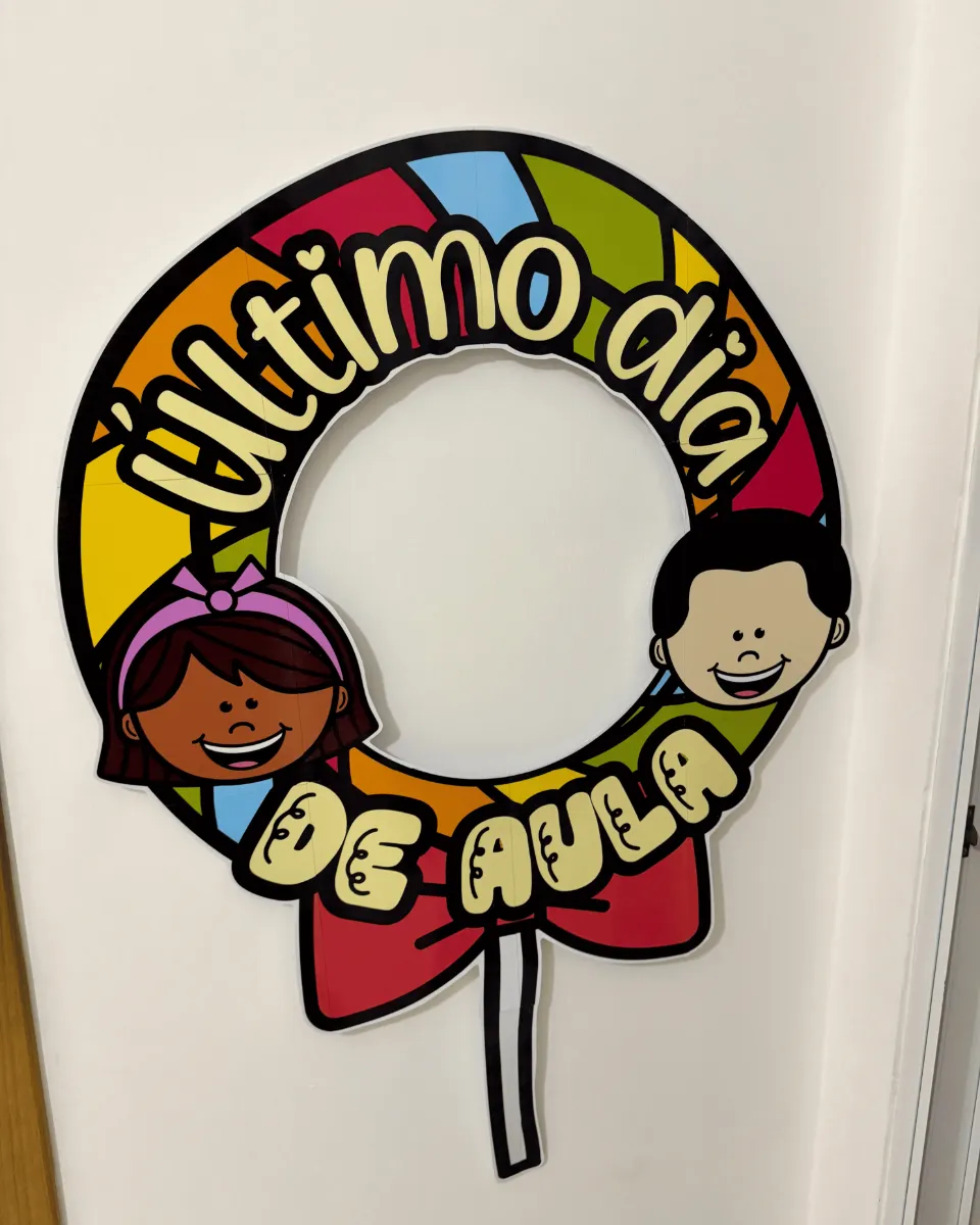 Decoração para Bambolê Último Dia de Aula | Foto Final de Ano — amostra 5: A Decoração para Bambolê Último Dia de Aula é…