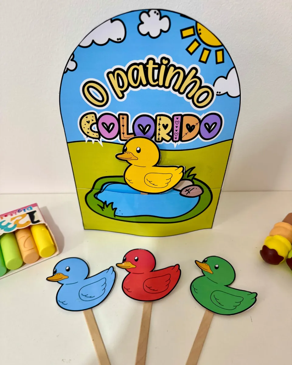 Luva Musical O Patinho Colorido | Educação Infantil — amostra 1: A Luva Musical O Patinho Colorido é um recurso lúdico para…